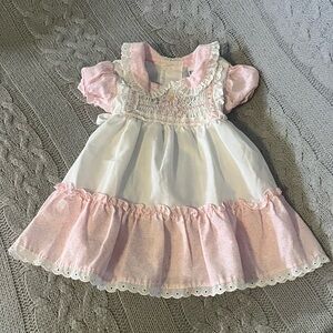 Polly Flinders Made in the USA smocked pink & white dress.